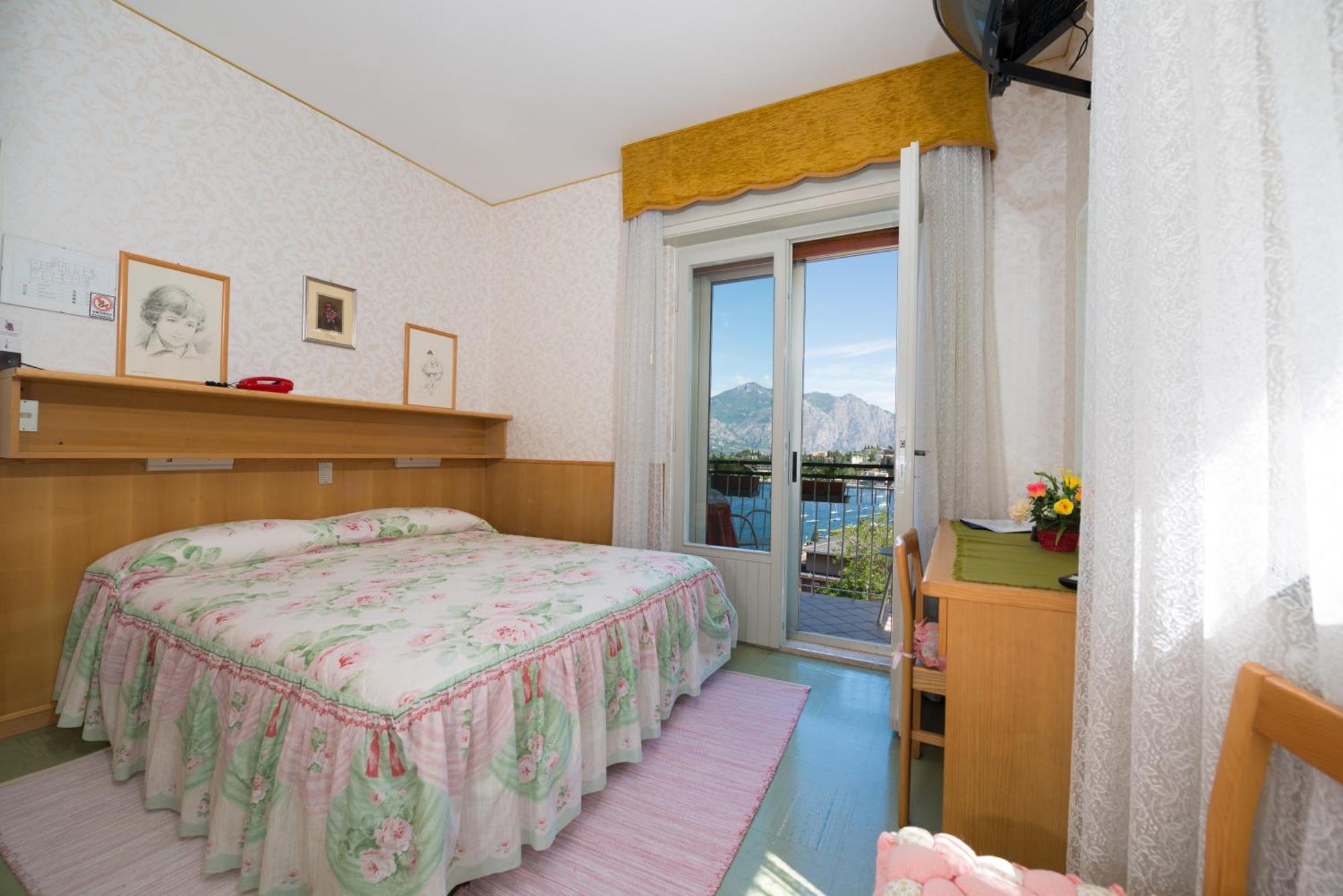 Casa Alessandra Malcesine Szoba fotó