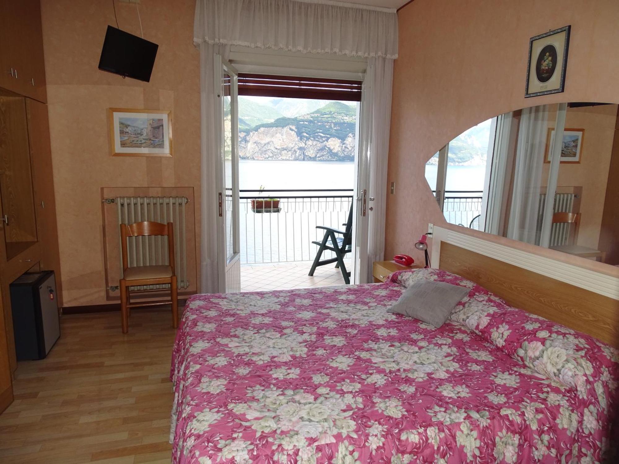 Casa Alessandra Malcesine Kültér fotó